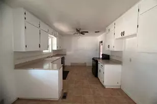 47 Amherst Ave, Pueblo, CO 81005 - Photo 9