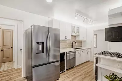 11550 E 2nd Avenue, Aurora, CO 80010 - Photo 11