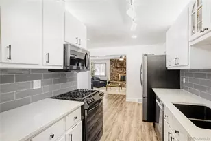 11550 E 2nd Ave, Aurora, CO 80010 - Photo 9