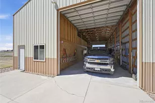 4031 Burton St, Strasburg, CO 80136 - Photo 43