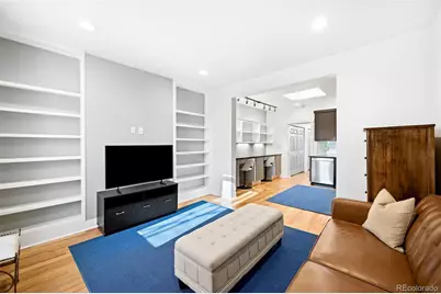 3059 Curtis Street, Denver, CO 80205 - Photo 3