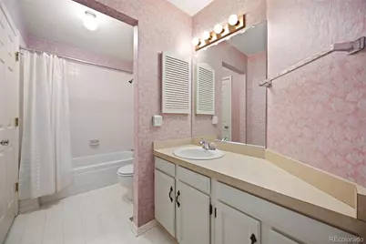 2185 E Nichols Drive, Centennial, CO 80122 - Photo 15