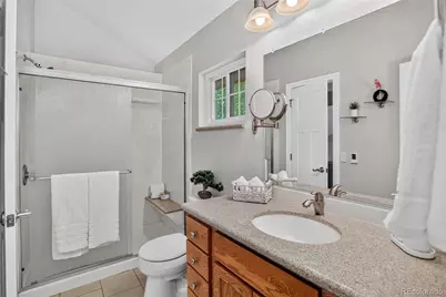 18574 E Layton Place, Aurora, CO 80015 - Photo 21