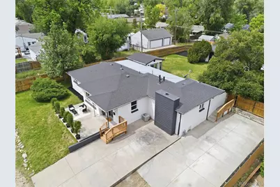 3075 S Emerson Way, Englewood, CO 80113 - Photo 3
