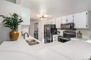 1872 S Quintero Way, Aurora, CO 80017 - Photo 7