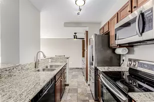 1313 Steele St, Denver, CO 80206 - Photo 9