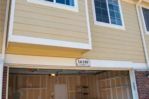 16180 E Geddes Ln, Aurora, CO 80016 - Photo 3