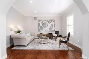 10286 Greentrail Cir, Lone Tree, CO 80124 - Photo 5