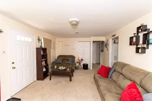 6571 Porter Way, Commerce City, CO 80022 - Photo 9