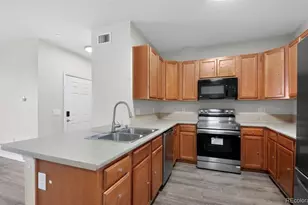 7222 S Blackhawk St, Aurora, CO 80112 - Photo 27