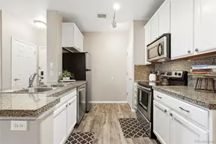 2705 S Danube Way, Aurora, CO 80013 - Photo 11