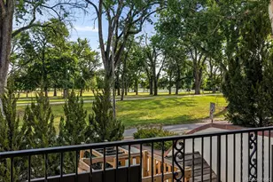 525 S Downing St, Denver, CO 80209 - Photo 3