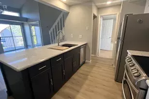 2575 S Syracuse Way, Denver, CO 80231 - Photo 5