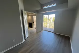 2575 S Syracuse Way, Denver, CO 80231 - Photo 17