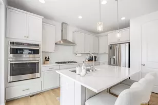 8215 Big Thompson St, Littleton, CO 80125 - Photo 7