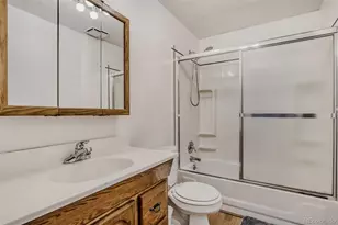 4363 S Blackhawk Way, Aurora, CO 80015 - Photo 13