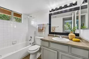 1075 S Elkhart Way, Aurora, CO 80012 - Photo 17