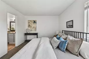 1075 S Elkhart Way, Aurora, CO 80012 - Photo 11