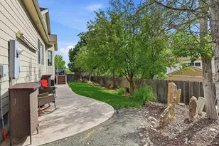 13427 Locust St, Thornton, CO 80602 - Photo 33