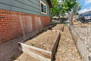 325 & 325 1/2 E 11th St, Salida, CO 81201 - Photo 11