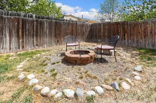 325 & 325 1/2 E 11th St, Salida, CO 81201 - Photo 9
