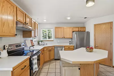 30243 Hilltop Drive, Evergreen, CO 80439 - Photo 11