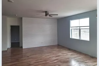 332 Central Avenue, Severance, CO 80546 - Photo 7