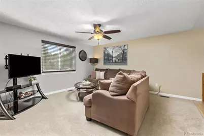 18866 E Napa Drive, Aurora, CO 80013 - Photo 5