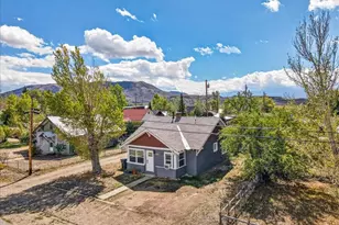 404 S Range Ave, Kremmling, CO 80459 - Photo 1