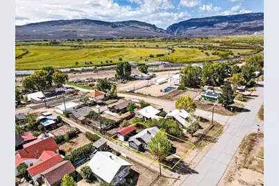404 S Range Avenue, Kremmling, CO 80459 - Photo 3