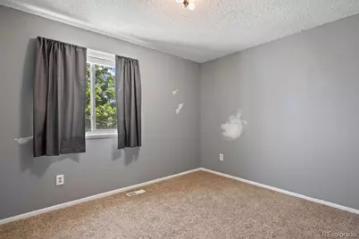 3347 S Laredo Court, Aurora, CO 80013 - Photo 11