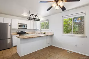 3347 S Laredo Ct, Aurora, CO 80013 - Photo 7