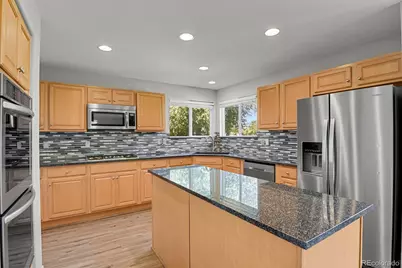 18129 E Caley Circle, Aurora, CO 80016 - Photo 11