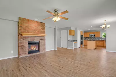 18129 E Caley Circle, Aurora, CO 80016 - Photo 17