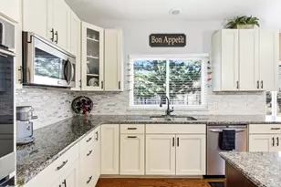 9345 Erminedale Dr, Lone Tree, CO 80124 - Photo 7