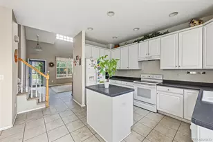 10236 Rotherwood Circle, Highlands Ranch, CO 80130 - Photo 11
