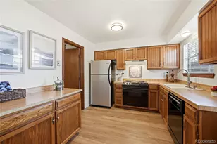 7393 S Knolls Way, Littleton, CO 80122 - Photo 9