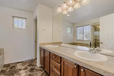 10805 Hickory Ridge Street, Highlands Ranch, CO 80126 - Photo 17