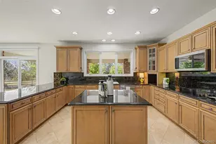 16131 E Lake Dr, Aurora, CO 80016 - Photo 5