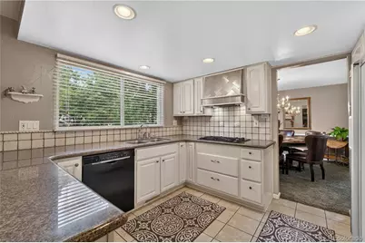 6371 E Dickenson Place, Denver, CO 80222 - Photo 7