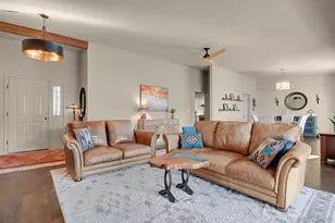 910 Fontmore Rd, Colorado Springs, CO 80904 - Photo 7