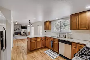 8416 S Wildcat St, Littleton, CO 80126 - Photo 9