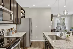 11277 E 28th Pl, Denver, CO 80238 - Photo 9
