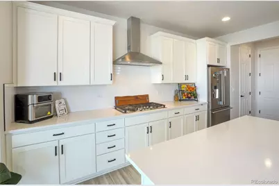188 S Waterloo Street, Aurora, CO 80018 - Photo 5