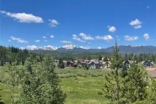 39 Cozens Pointe Cir, Fraser, CO 80442 - Photo 1