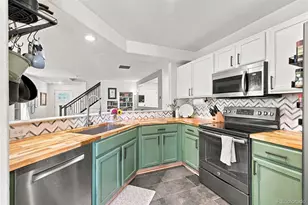 5738 Raleigh Cir, Castle Rock, CO 80104 - Photo 11