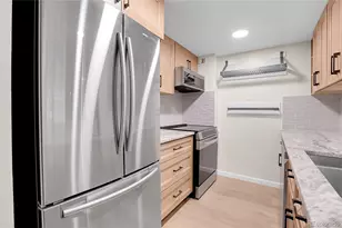 1777 Larimer St, Denver, CO 80202 - Photo 9