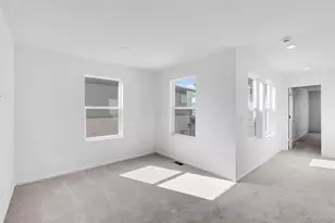 5479 N Elk St, Aurora, CO 80019 - Photo 7