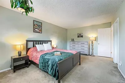 2591 S Naples Way, Aurora, CO 80013 - Photo 7