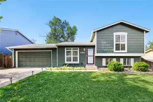 2591 S Naples Way, Aurora, CO 80013 - Photo 1